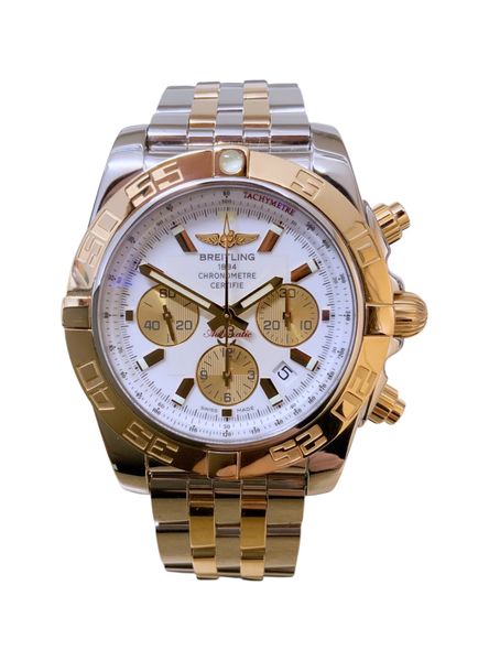 Breitling Chronomat 44 CB0110